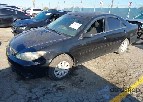 2005 Toyota Camry Std из США, поврежденный, VIN 4T1BE32K55U075329